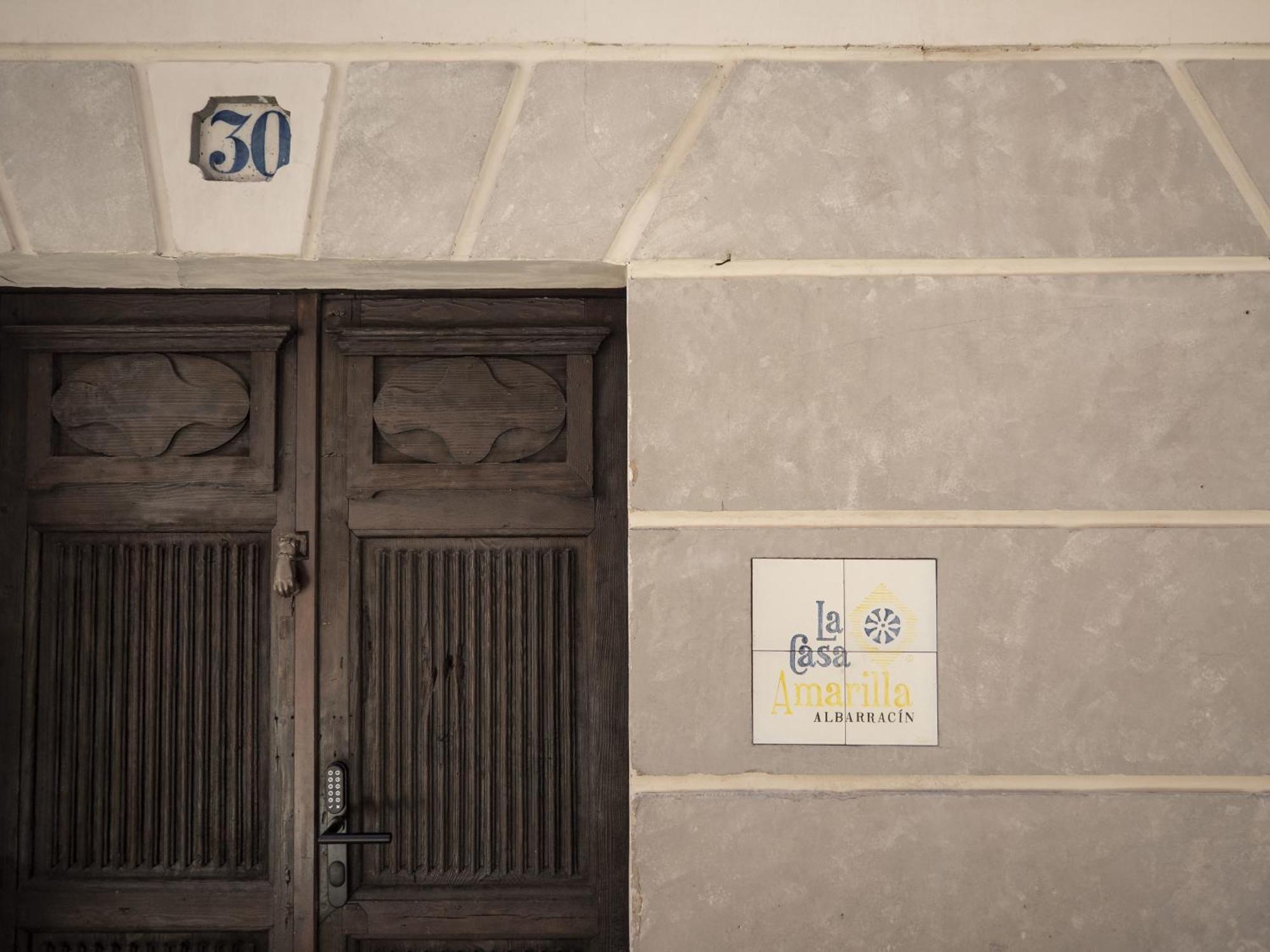 La Casa Amarilla Apartamento Enebro Albarracín Eksteriør bilde